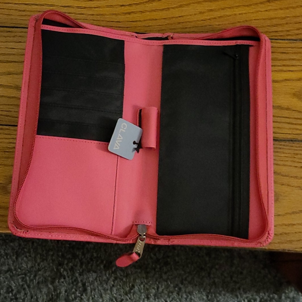 Brand New Tuscan Leather Passport Wallet